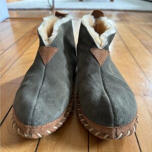 L.L. Bean Green and Brown Slippers with Cozy Lining